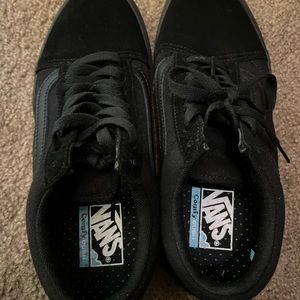 Black vans